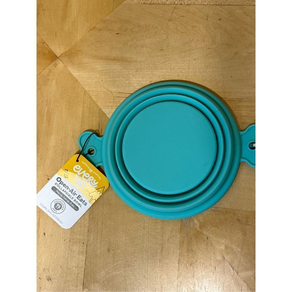 NWT! EveryYay Open-Air Eats Blue Collapsible Bowl for Dogs 3 Cup - Picture 2 of 5